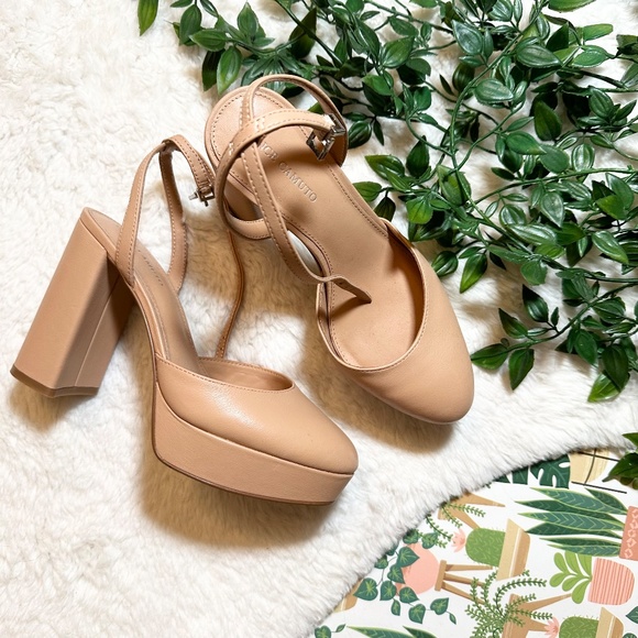 vince camuto | patrissya platform pump - NWOB - Picture 2 of 4